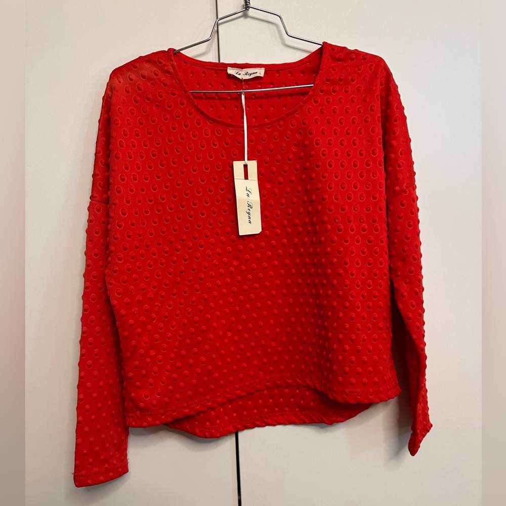 Women’s long sleeve top